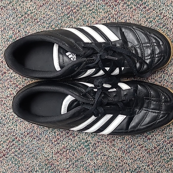 RARE Adidas Davicto IV Black Leather White Gum  Mens Indoor Shoe - Picture 8 of 8